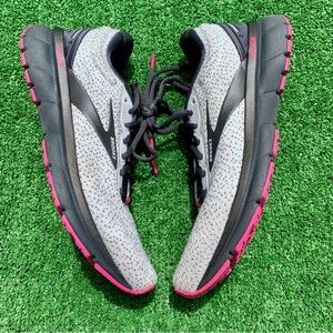 Brooks Trace 1 Womens 10 Shoes Road Race Neutral Distance Trainer Gray Black